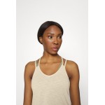 Kobiety T SHIRT TOP | Casall TEXTURE STRAP TANK DETAILED BACK - Top - light sand/piaskowy - CQ26502