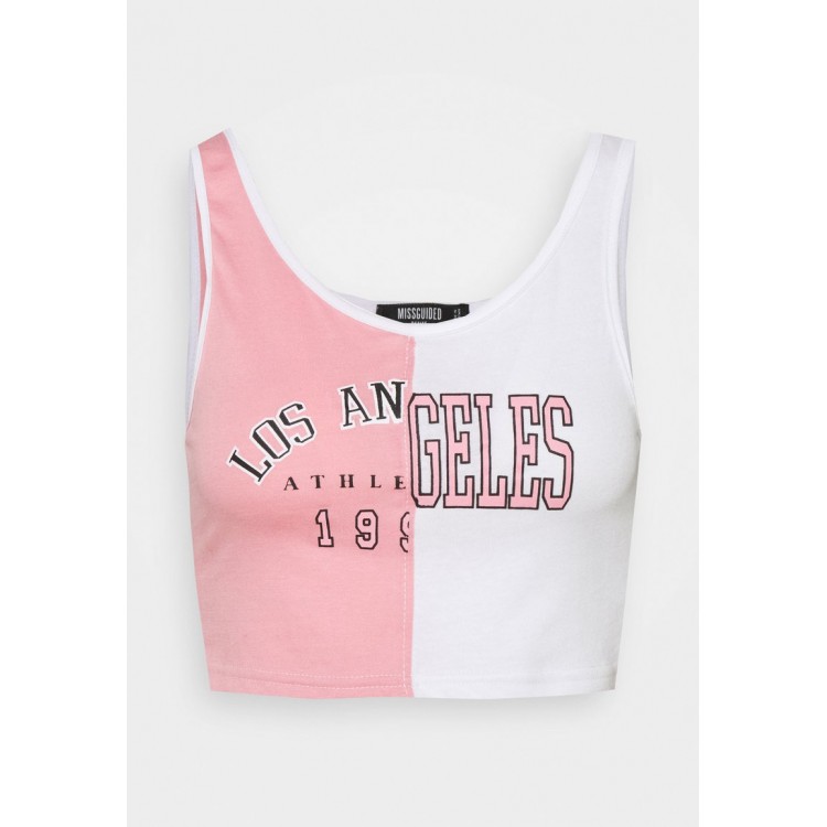 Kobiety T SHIRT TOP | Missguided Petite LA GRAPHIC CROP SPLICED - Top - baby pink/różowy - QG62327