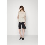 Kobiety SHIRT | Bruuns Bazaar BAUMA MARTA BLOUSE - T-shirt basic - pale sand/piaskowy - PZ29180