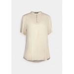 Kobiety SHIRT | Bruuns Bazaar BAUMA MARTA BLOUSE - T-shirt basic - pale sand/piaskowy - PZ29180