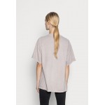 Kobiety T SHIRT TOP | BDG Urban Outfitters DAD TEE - T-shirt z nadrukiem - beige/beżowy - OT92336