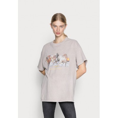 Kobiety T_SHIRT_TOP | BDG Urban Outfitters DAD TEE - T-shirt z nadrukiem - beige/beżowy - OT92336