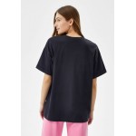 Kobiety T SHIRT TOP | Bershka WITH PRINT - T-shirt z nadrukiem - grey/szary - TA58951
