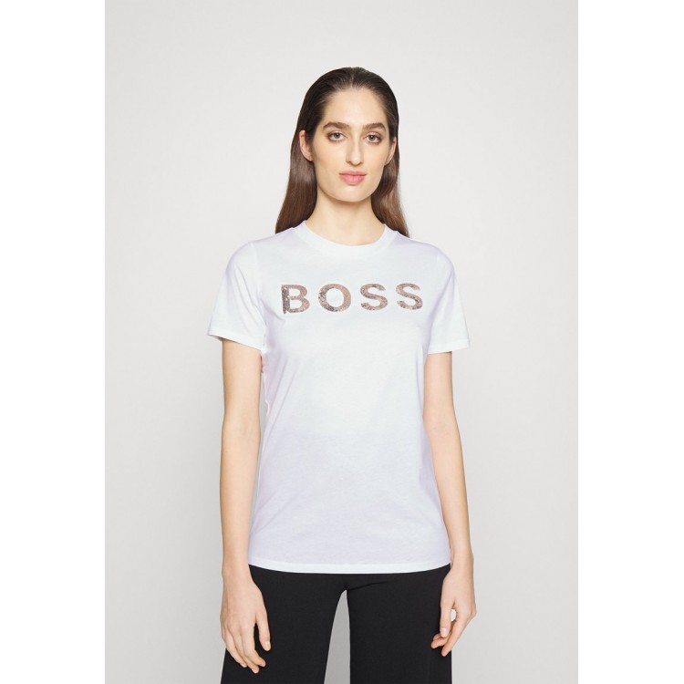 Kobiety T SHIRT TOP | BOSS ELOGO - T-shirt z nadrukiem - white/biały - KN71336