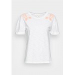 Kobiety T SHIRT TOP | Marks & Spencer EMBROIDERED TEE - T-shirt z nadrukiem - ivory mix/mleczny - MV21768