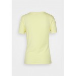 Kobiety T SHIRT TOP | Marks & Spencer REGULAR CREW - T-shirt basic - yellow/żółty - SS09180