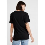 Kobiety T SHIRT TOP | Mister Tee LADIES MOTH TEE - T-shirt z nadrukiem - black/czarny - BV47104