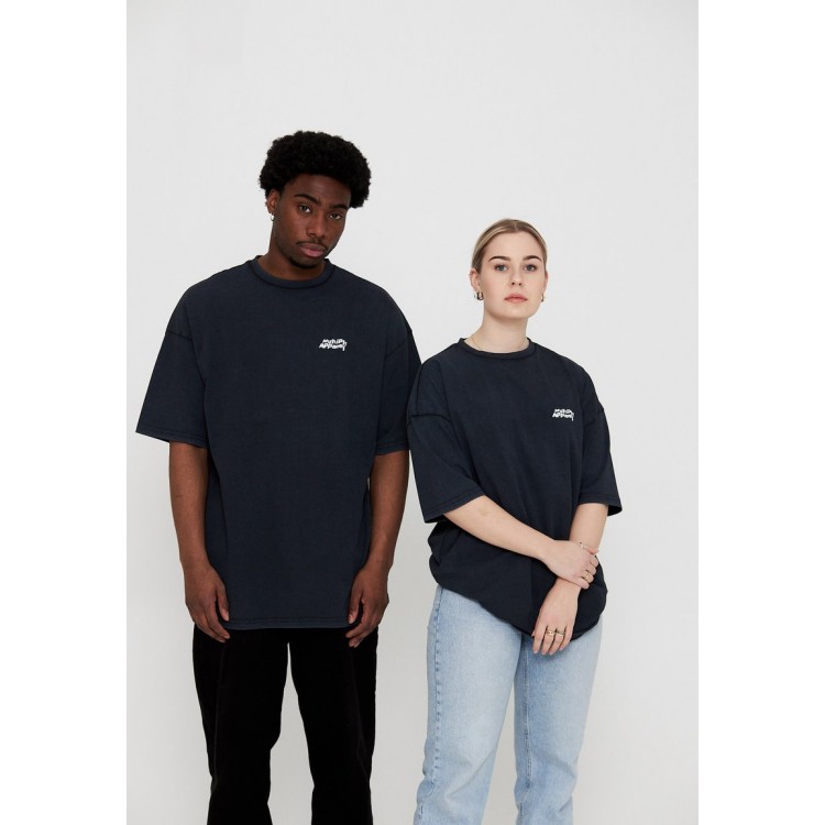 Kobiety T SHIRT TOP | Multiply Apparel T-shirt z nadrukiem - black/czarny - AV46976