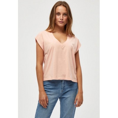 Kobiety T_SHIRT_TOP | PEPPERCORN DIMA V-NECK TEE - T-shirt basic - rose blossom pink/jasnoróżowy - XA96029