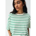 Kobiety T SHIRT TOP | PULL&BEAR SHORT SLEEVE - T-shirt z nadrukiem - evergreen/zieleń butelkowa - KQ56731