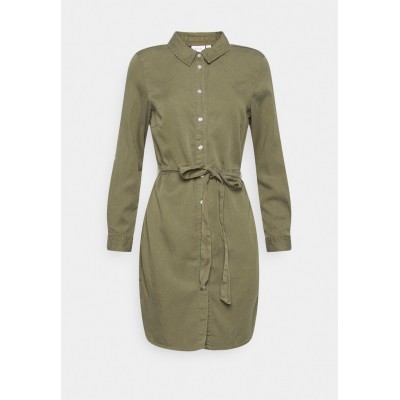 Kobiety DRESS | VILA PETITE VIBISTA  - Sukienka jeansowa - four leaf clover/khaki - CV11463