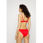 Kobiety BEACH TROUSER | Boux Avenue MARTINIQUE PLEAT CLASSIC BRIEF - Dół od bikini - red mix/czerwony - QF21424
