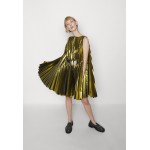 Kobiety DRESS | Christopher Kane BUCKLE BELT PLEATED DRESS - Sukienka koktajlowa - gold-coloured/złoty - SB53250