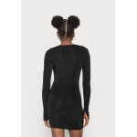 Kobiety DRESS | Nly by Nelly RUCHED FRONT DRESS - Sukienka koktajlowa - black/czarny - AD39357