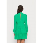 Kobiety DRESS | YAS YASFERNA SHORT DRESS - Sukienka koktajlowa - fern green/zielony - FV45253
