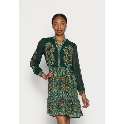 Kobiety DRESS | Derhy TADORNE - Sukienka koszulowa - vert/zielony - LP18472