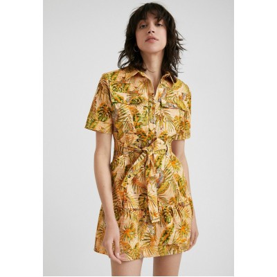 Kobiety DRESS | Desigual TROPICAL  - Sukienka koszulowa - yellow/żółty - HL96244
