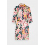 Kobiety DRESS | Diane von Furstenberg PRITA DRESS - Sukienka koszulowa - mixed floral spring bouquet/różowy - OR06885