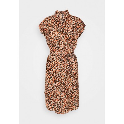 Kobiety DRESS | Pieces Petite PCNYA SHIRT DRESS - Sukienka koszulowa - apricot/cream/brązowy - IC18612
