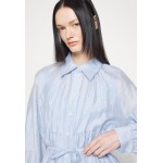Kobiety DRESS | sandro ROBE - Sukienka koszulowa - bleu ciel/niebieski - JB42143