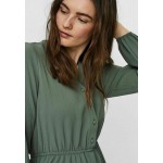 Kobiety DRESS | Vero Moda Sukienka koszulowa - laurel wreath/zielony melanż - WF95692