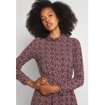 Kobiety DRESS | Vero Moda VMSAGA COLLAR SHIRT DRESS - Sukienka koszulowa - port royale/nalin/czerwony - SZ10296