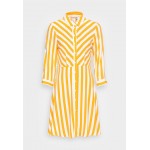 Kobiety DRESS | YAS YASSAVANNA 3/4 SHIRT DRESS - Sukienka koszulowa - radiant yellow/white/żółty - DT56296