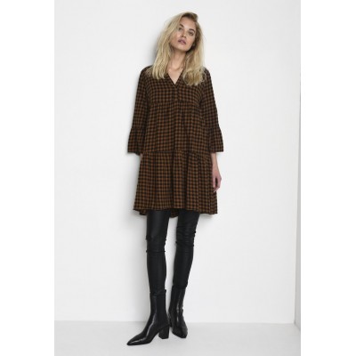 Kobiety DRESS | Kaffe KAPAULA  - Sukienka letnia - black brown check/czarny - HM99546