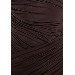 Kobiety DRESS | Missguided Petite RUCHED SLINKY ASYMETRIC WRAP MINI DRESS - Sukienka letnia - chocolate/brązowy - KL75331