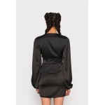 Kobiety DRESS | Missguided V NECK BUTTON BALLOON - Sukienka letnia - black/czarny - QM50840