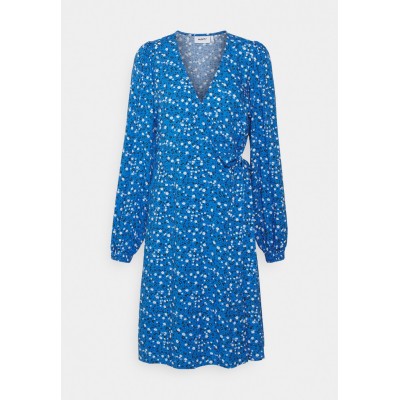 Kobiety DRESS | Moves WRAPMOLLIE - Sukienka letnia - azur blue/niebieski - AR25913
