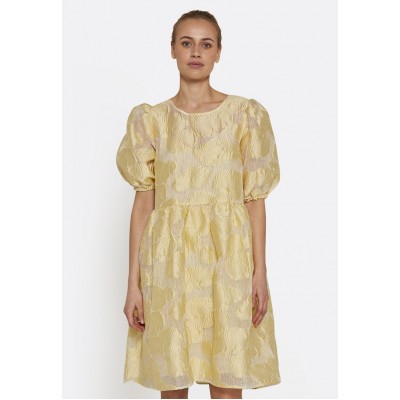 Kobiety DRESS | NORR PAS  - Sukienka letnia - light yellow/jasnożółty - RP40998