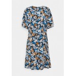 Kobiety DRESS | Saint Tropez LOVEENSZ DRESS - Sukienka letnia - campanula poppy/wielokolorowy - YY26028
