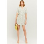 Kobiety DRESS | TALLY WEiJL MIT BLUMEN - Sukienka letnia - white/yellow/biały - CJ47605
