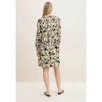 Kobiety DRESS | TOM TAILOR MIT PRINTMUSTER - Sukienka letnia - olive colorful floral design/beżowy - PC20443