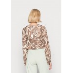 Kobiety T SHIRT TOP | Gina Tricot COLETTE - Bluzka z długim rękawem - brown swirl/brązowy - CW62214