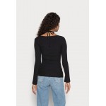 Kobiety T SHIRT TOP | Missguided HALTERNECK LONG SLEEVE - Bluzka z długim rękawem - black/czarny - NF21026