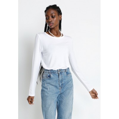 Kobiety T_SHIRT_TOP | My Essential Wardrobe THE MODAL  - Bluzka z długim rękawem - bright white/biały - PV36120