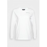 Kobiety T SHIRT TOP | Peak Performance ORIGINAL BACKPRINT - Bluzka z długim rękawem - white/biały - LF31677